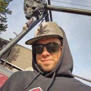 Meet your Posher, Alejandro